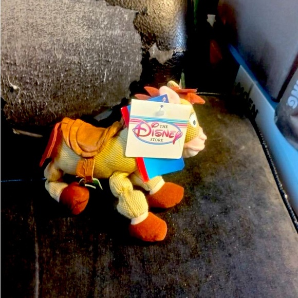 Disney Pixar Toy Story 2 Beanie Set - Picture 10 of 13